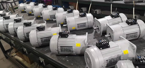 立式法蘭減速電機，GV28減速電機，750W減速電機