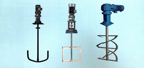 齒輪減速機(jī)應(yīng)用在立式攪拌機(jī)上.jpg 齒輪減速機(jī)應(yīng)用在立式攪拌機(jī)上.jpg